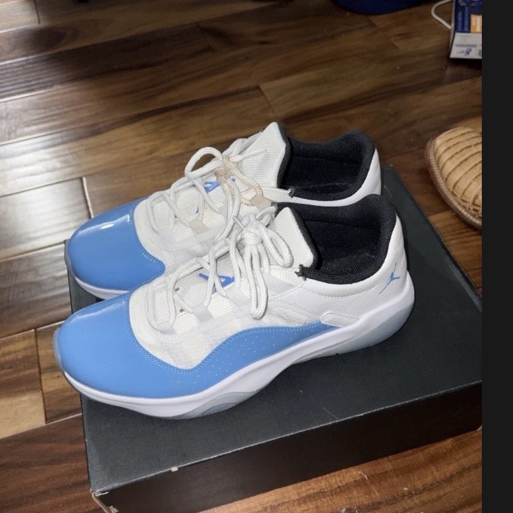 Jordan 11 low cmft blue